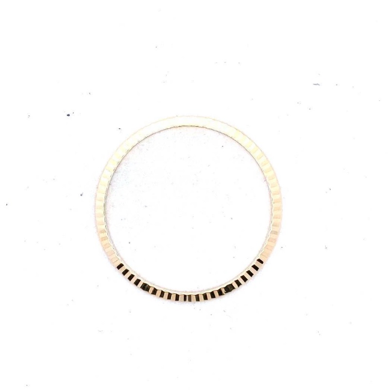 Designer 18k Yellow Gold Rolex Fluted Bezel Datejust